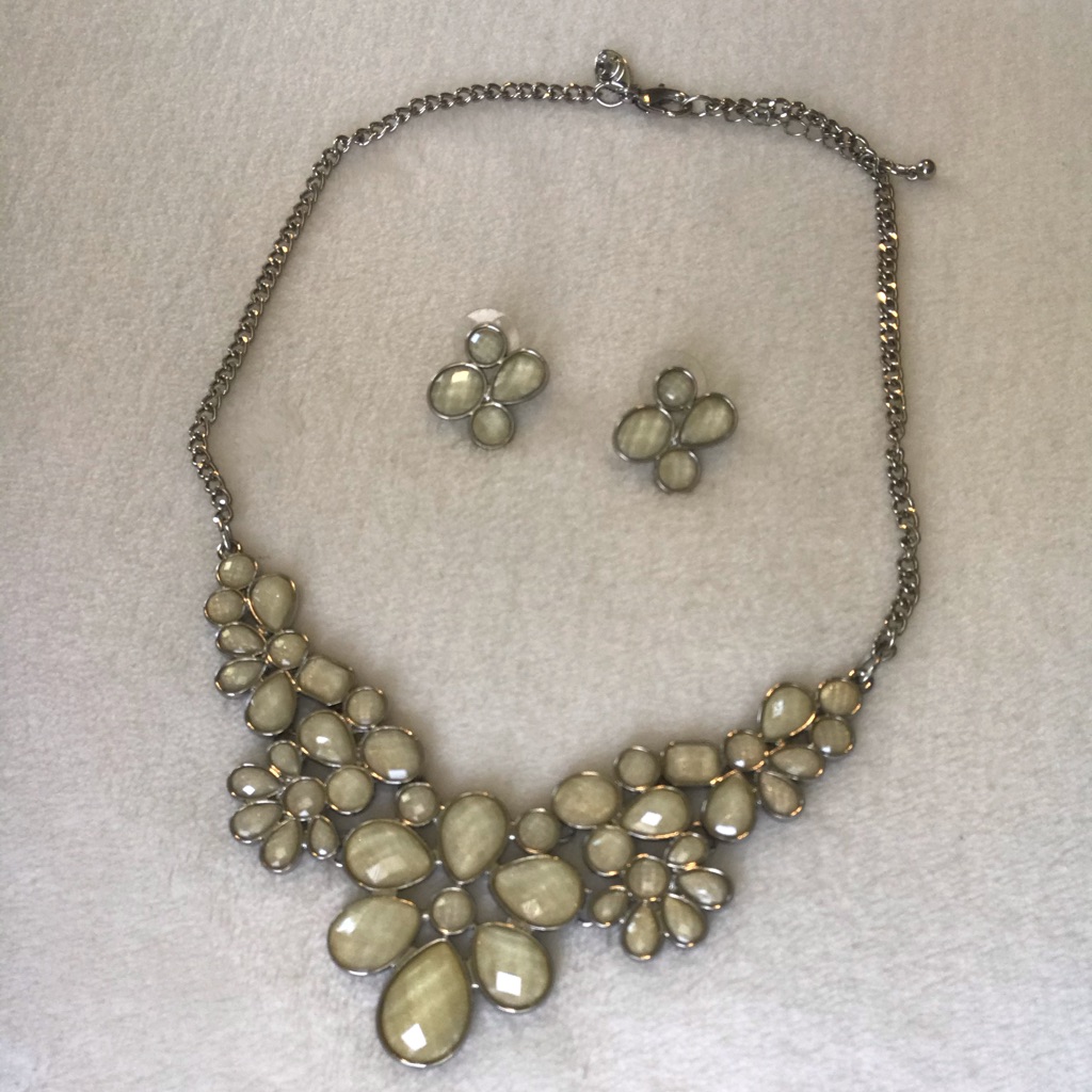 Charming Charlie Statement Necklace